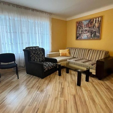 Saules 73 Lägenhet Daugavpils Exteriör bild